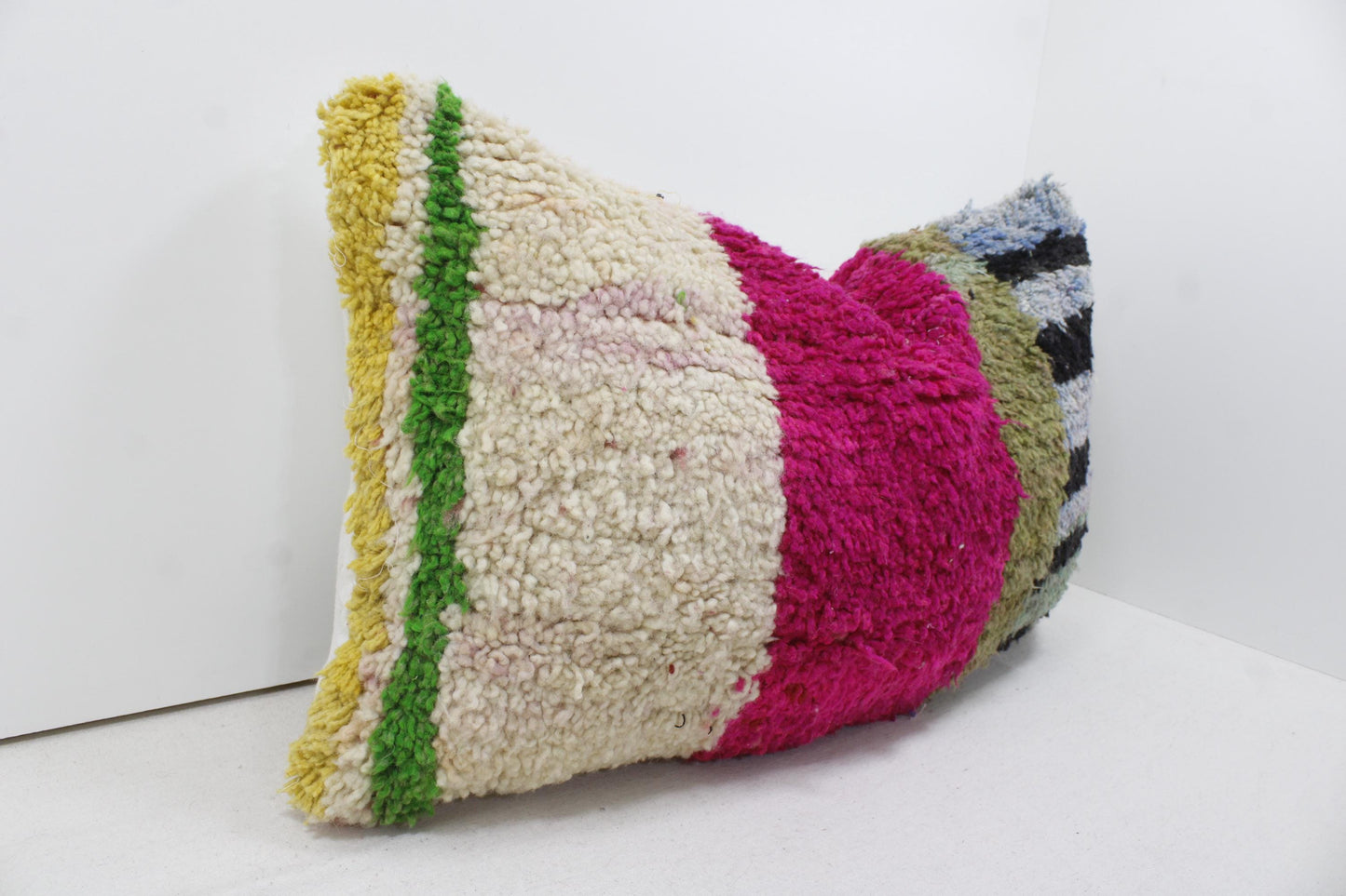Vintage Moroccan Pillows 100% Wool ,Absolutely Gorgeous Pillow Floor Pillow Moroccan Berber Home Design Handmade Kilim Berber P228