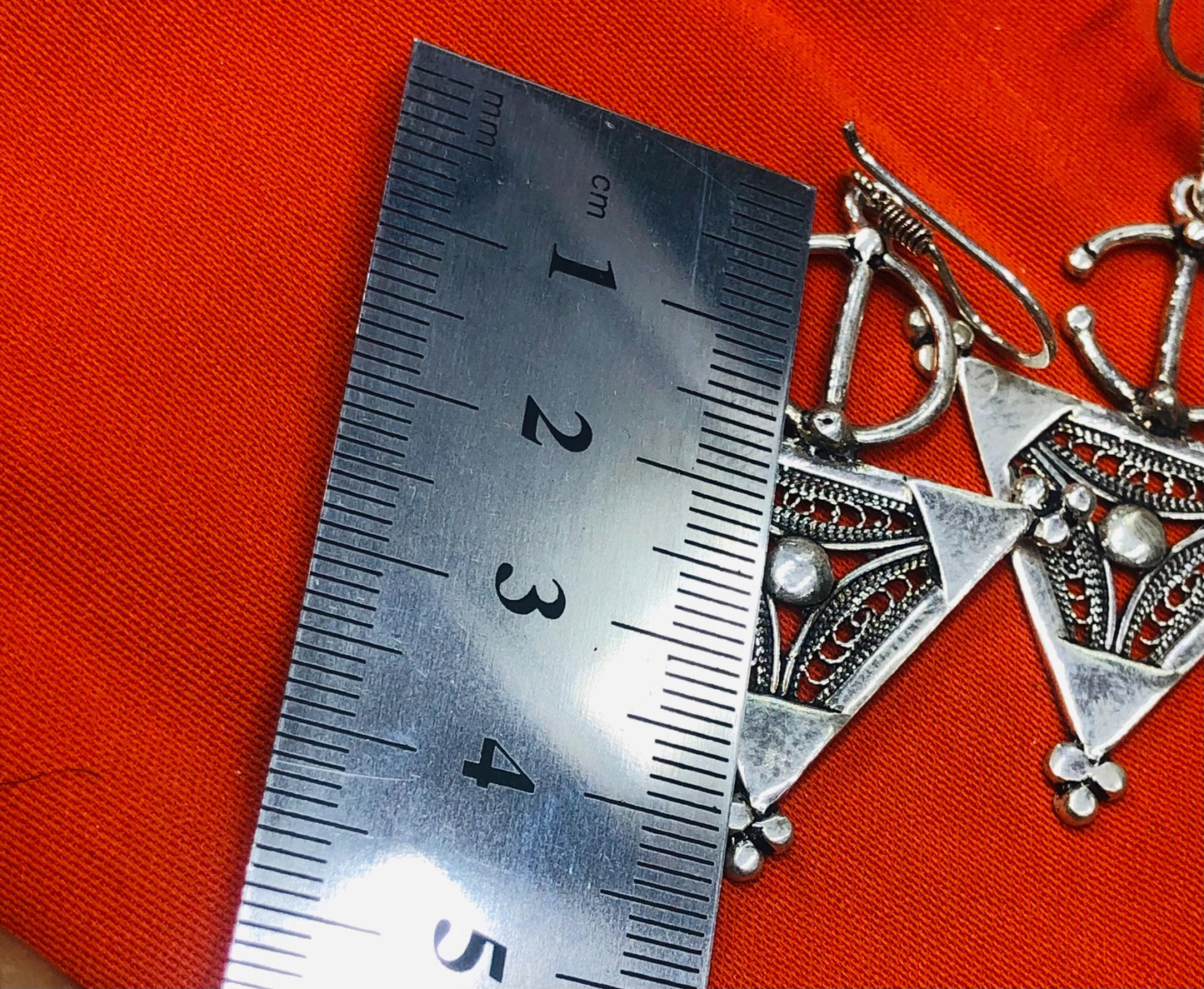 Handmade Berber Silver Earrings – Traditional Amazigh Jewelry – Unique Ethnic Gift for Women