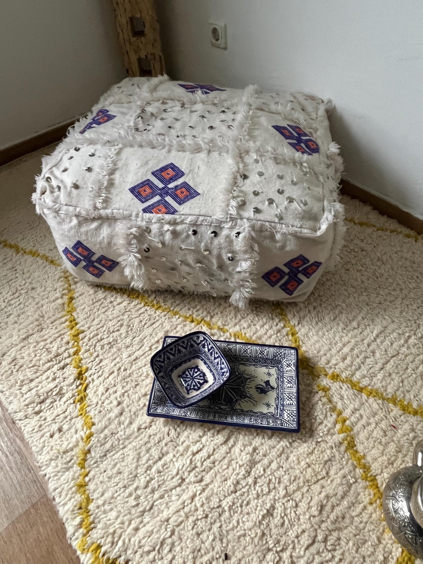Berber Cushion Cover - Ottoman Pouf - Square Pouf - Ottoman Cushion Cover - Ottoman Pouf - Moroccan Decor - Vintage Kilim