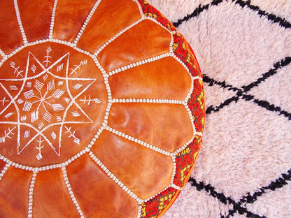 Moroccan Footstool Pouf Made of Leather and Cloth - Moroccan Ottoman Pouf from Genuine Leather - Decor Home