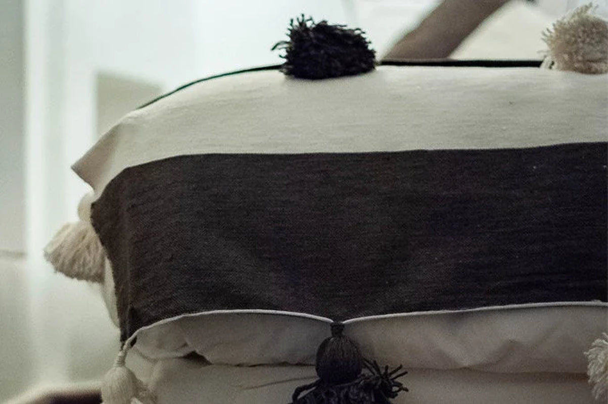 White Dark Gray Handmade Moroccan Blanket, Berber Blanket, Woven Blanket, Throw Blanket, Tassel Blanket, Cotton Blanket
