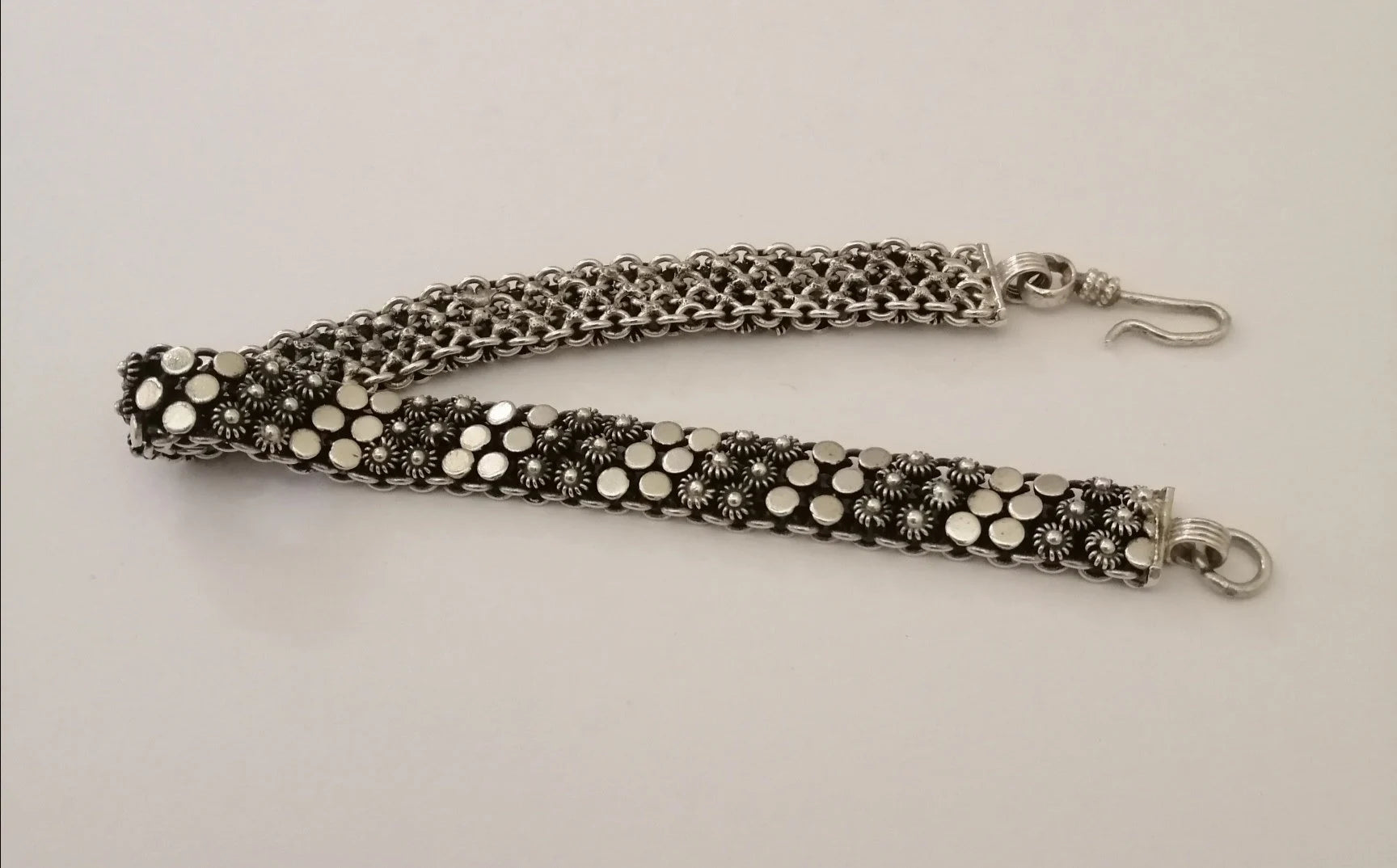 Elegant Vintage Silver Bracelet
