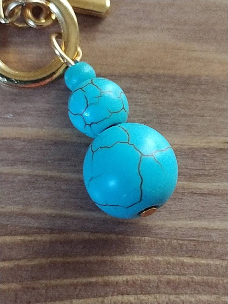 Beautiful Turquoise Pearls, an Exclusive Product Handmade and Natural Stones to Embellish Your Neck.