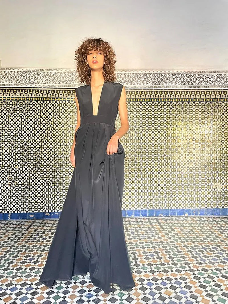 Alexia’S Silk Sleeveless Dress - Black