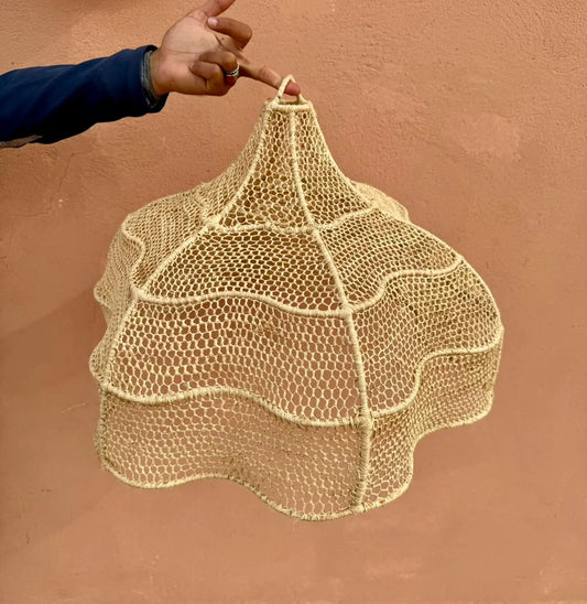 Raffia Pendant Light , Wicker Ceiling Light Shade Round-Shaped for Indoor and Outdoor Usage, Hanging Cone Wicker Pendant Light