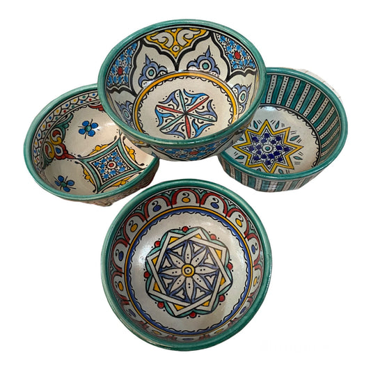 Set of 4 Ceramic Bowls from Fes, Handmade and Hand Painted / Cereal Bowls / Soup Bowls.