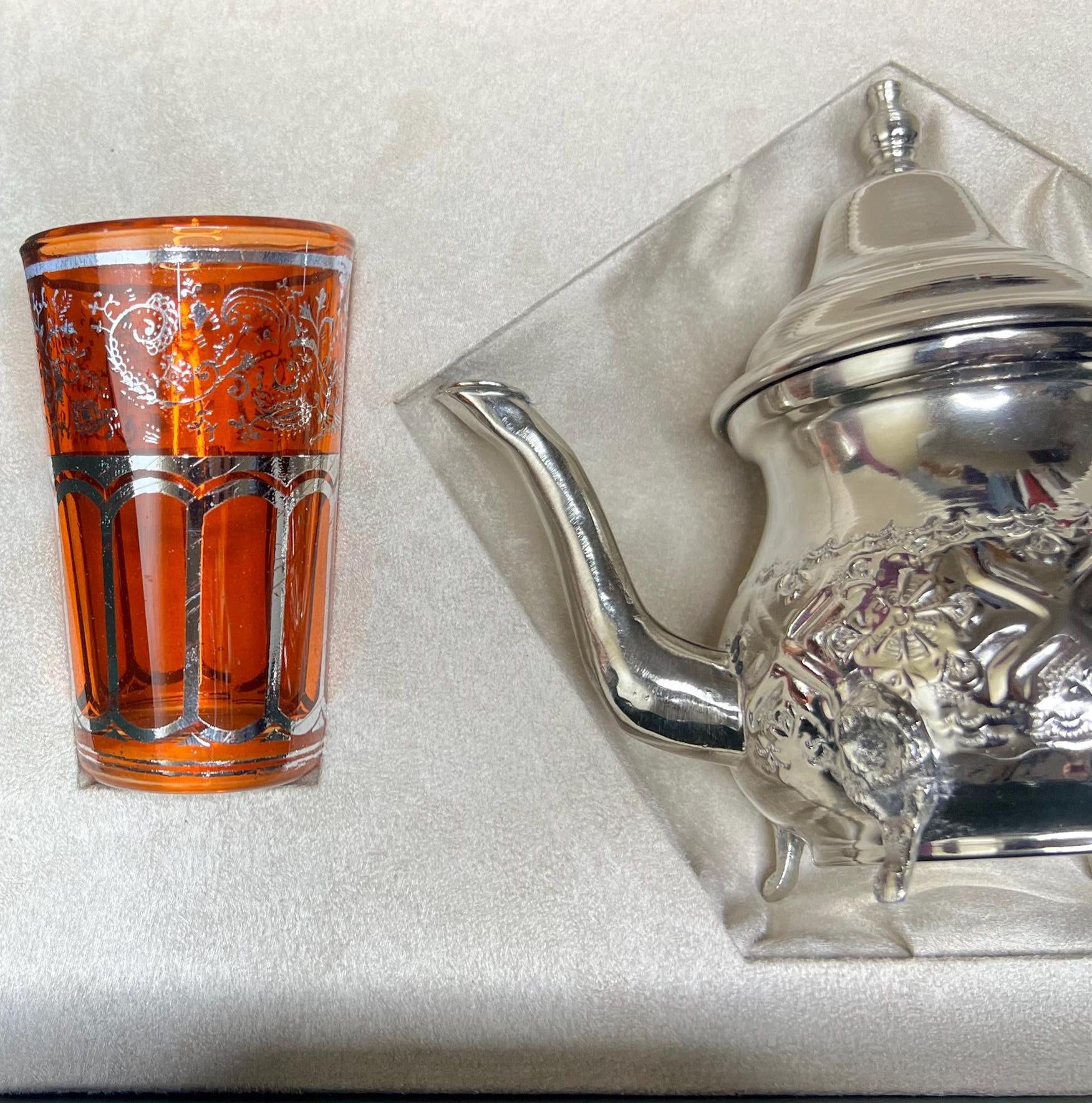 Traditional Moroccan Tea Set – Elegance in Every Sip
