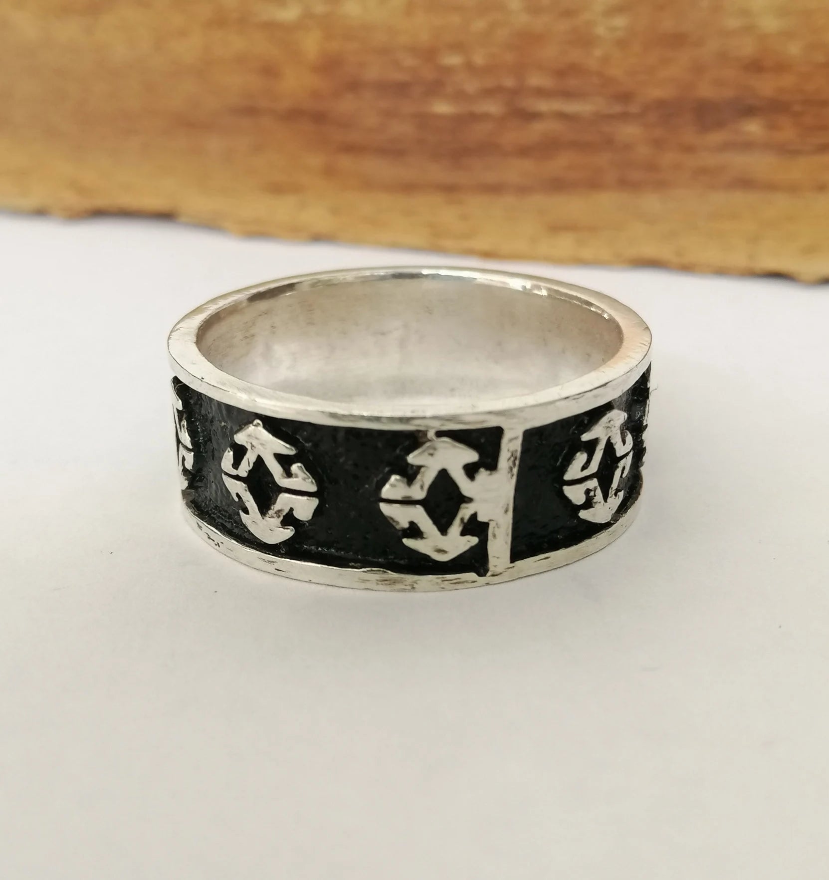 Sterling Silver Ring with Carved Diamond Pattern