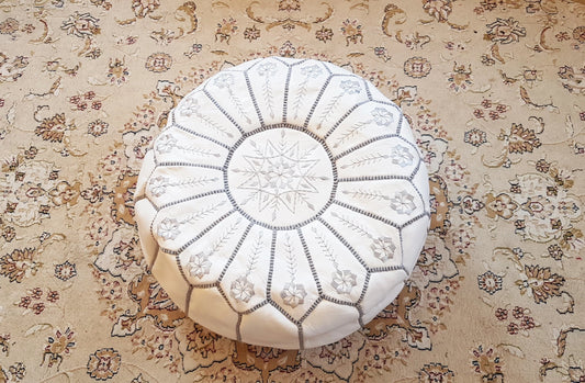 Pouf En Cuir Blanc Avec Broderie Supérieure, Pouf Marocain Blanc, Repose-Pieds Ottomans De Luxe, Pouf En Cuir, Pouf Fait Main