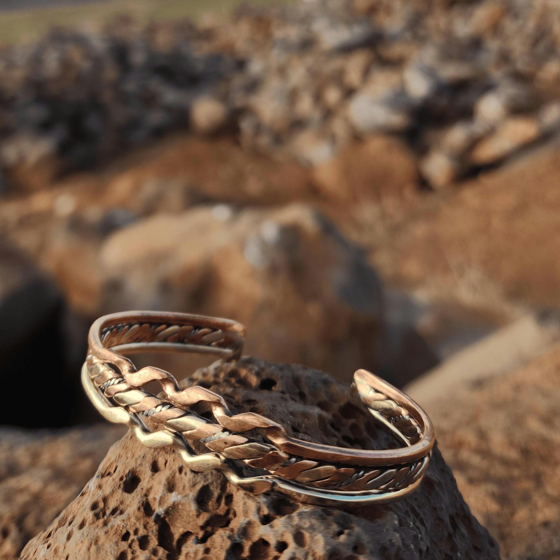 Handforged Twisted Copper Bracelet for Women – Handmade Polished Bangle for Health and Arthritis Relief, Perfect Gift