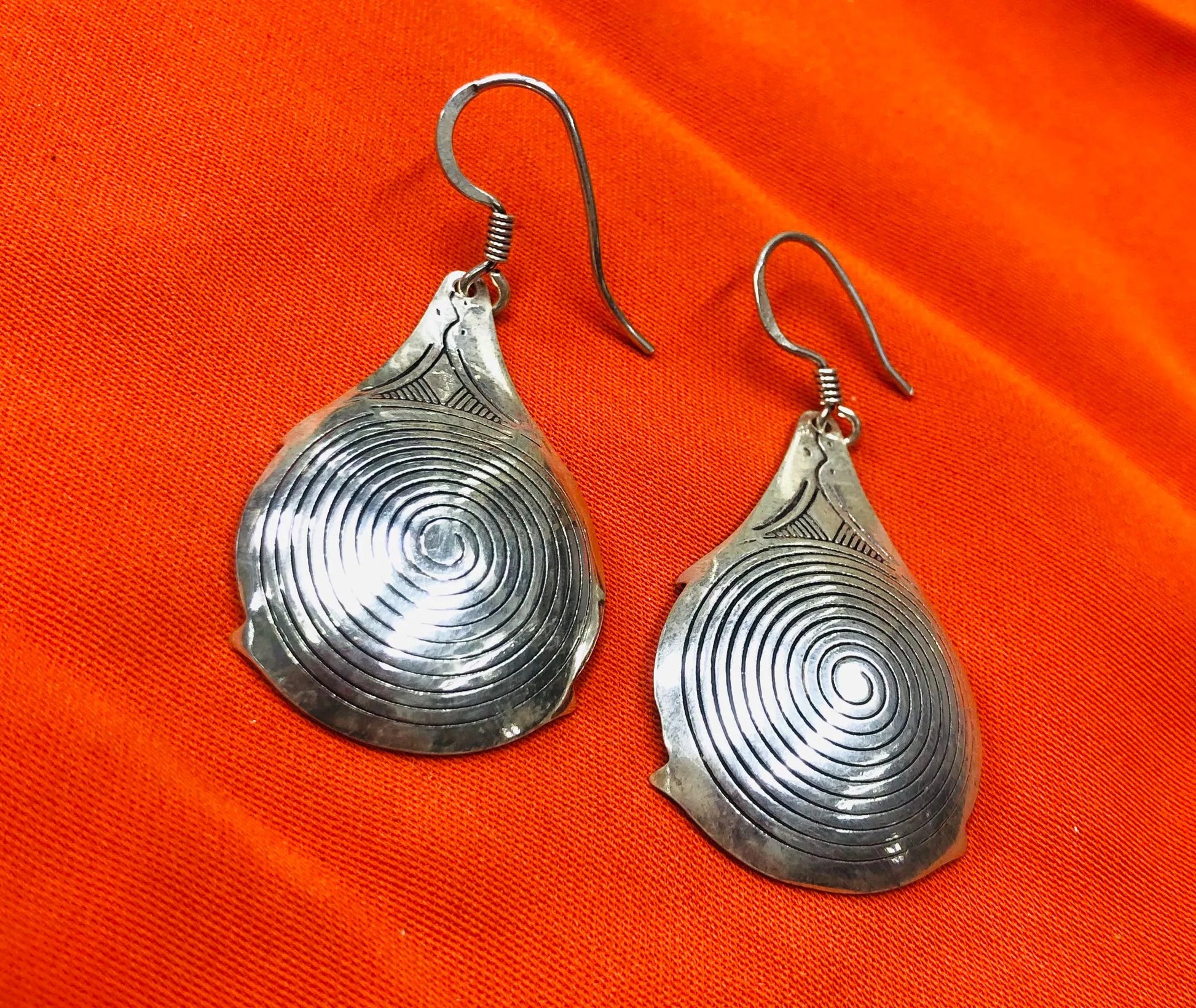 Vintage Berber Silver Earrings – Handmade Moroccan Jewelry