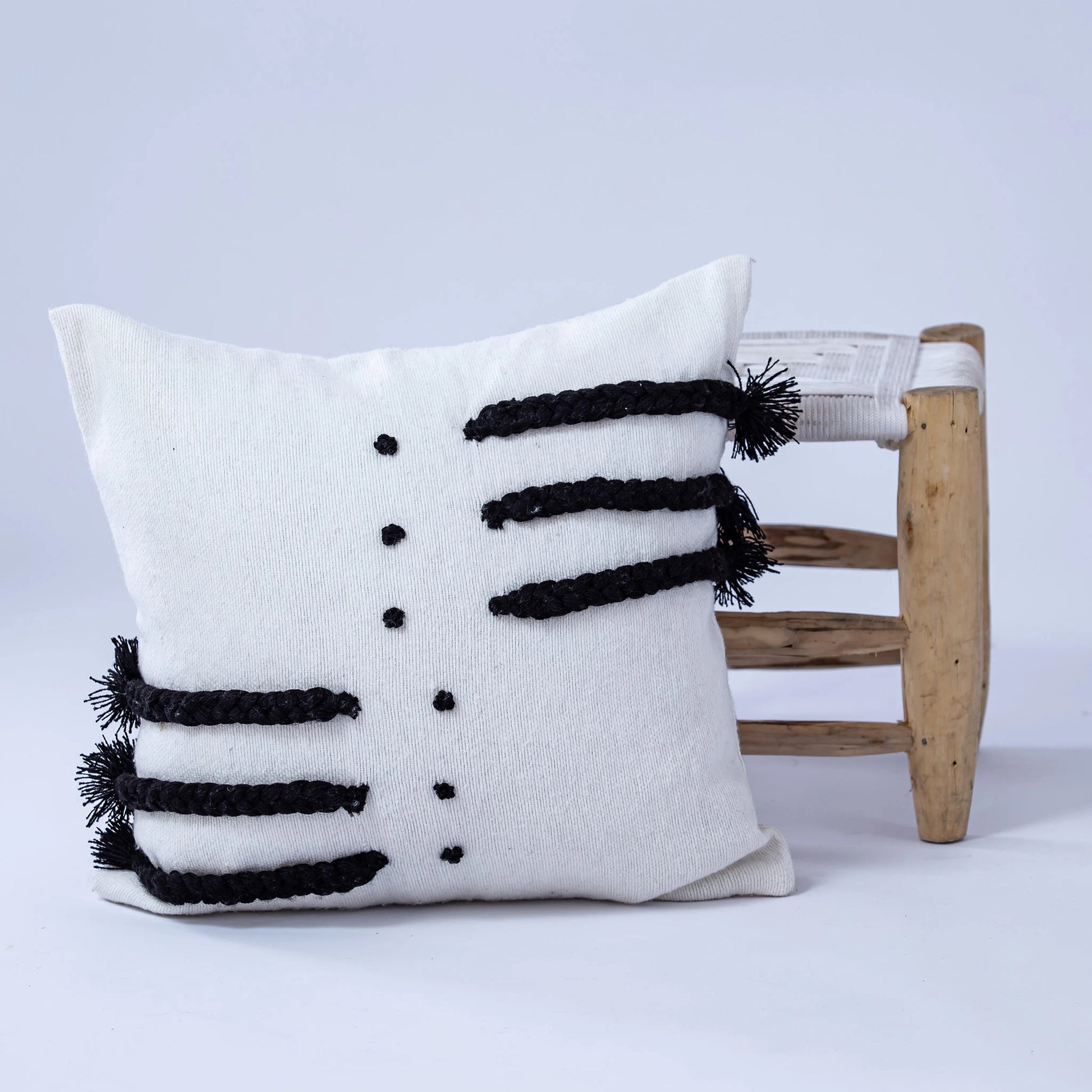 Black and White Pillow - Handmade Pillow - Moroccan Pillow-Livingroom Pillow - Bedroom Pillow - Custom Pillow