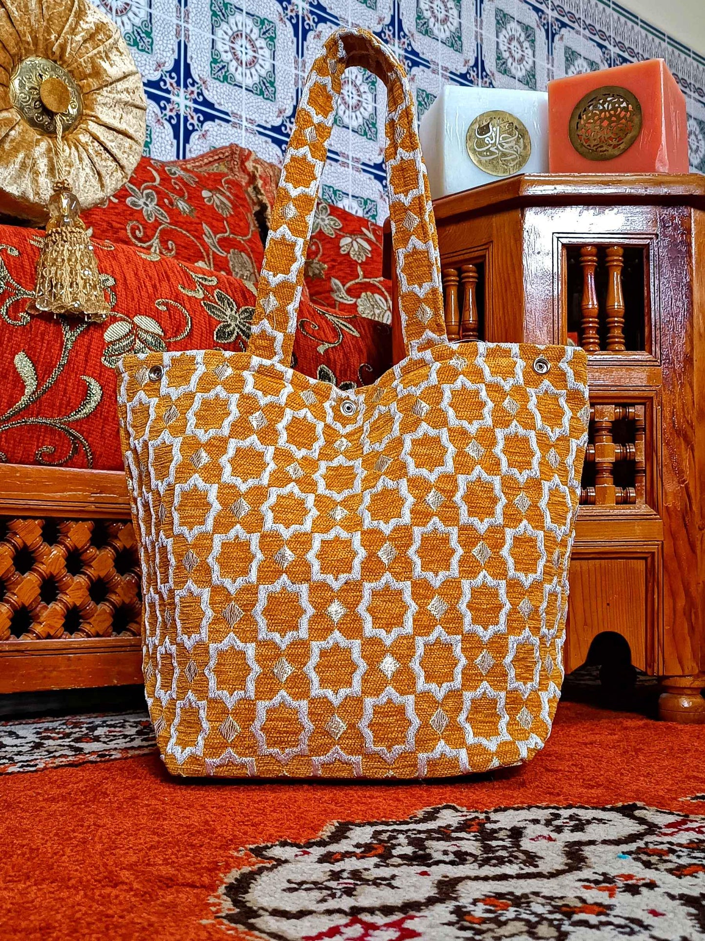 Moroccan Handmade Tote Bag | Everyday Durable Wool Handbag | Handmade Fashion Tote for Work & Outings | Stylish Moroccan Tile Design