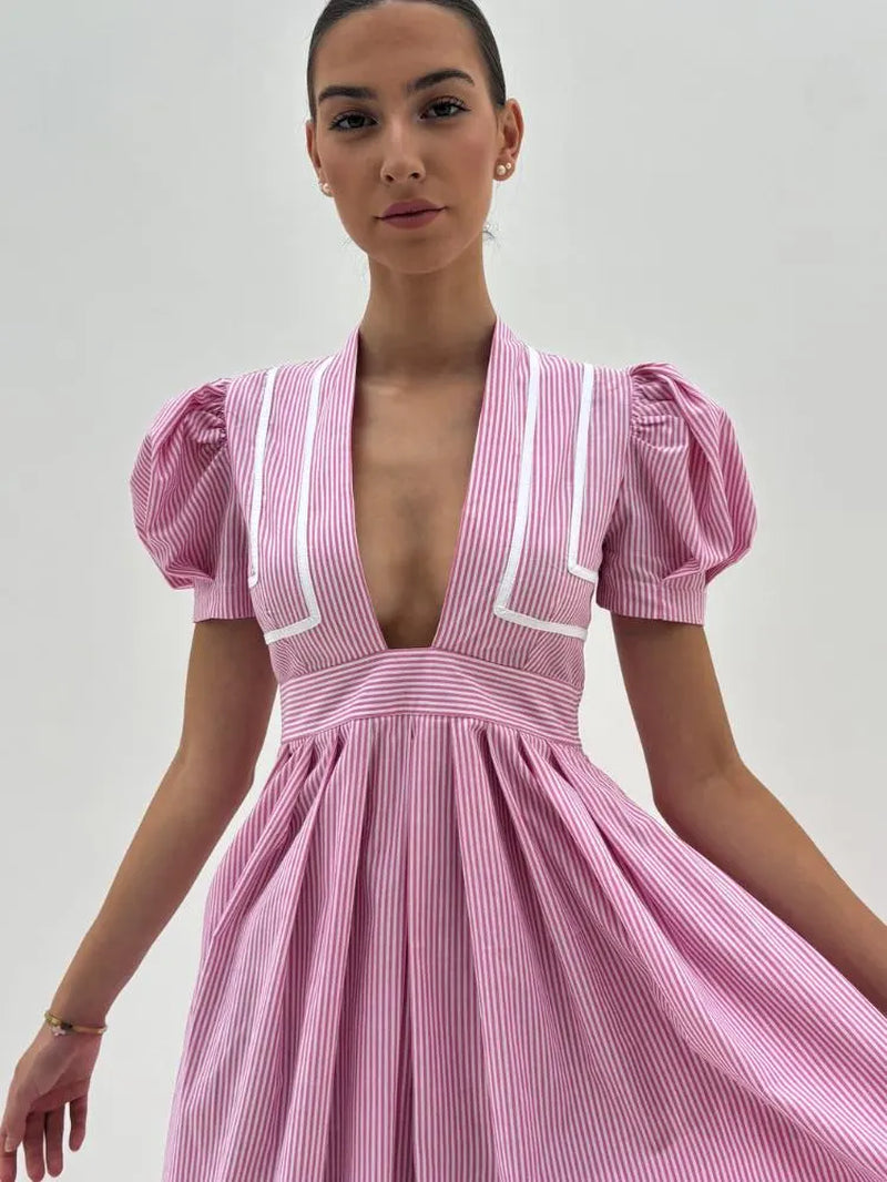 Alexia’S Marine Pink Shade