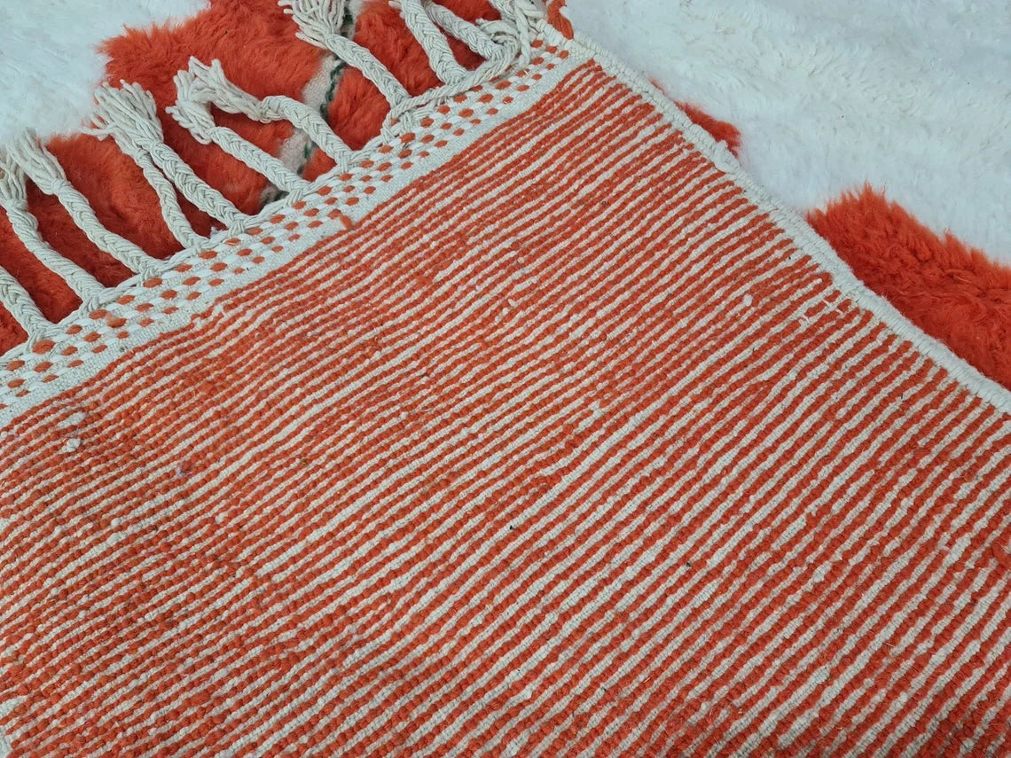 MOROCCAN HANDMADE Rug-Beni Ourain Rug-Sheep Wool Rug-Abstract Rug-White and Orange Rug-Azilal Rug- Handmade Berber Carpet-Moroccan Wool Rug.