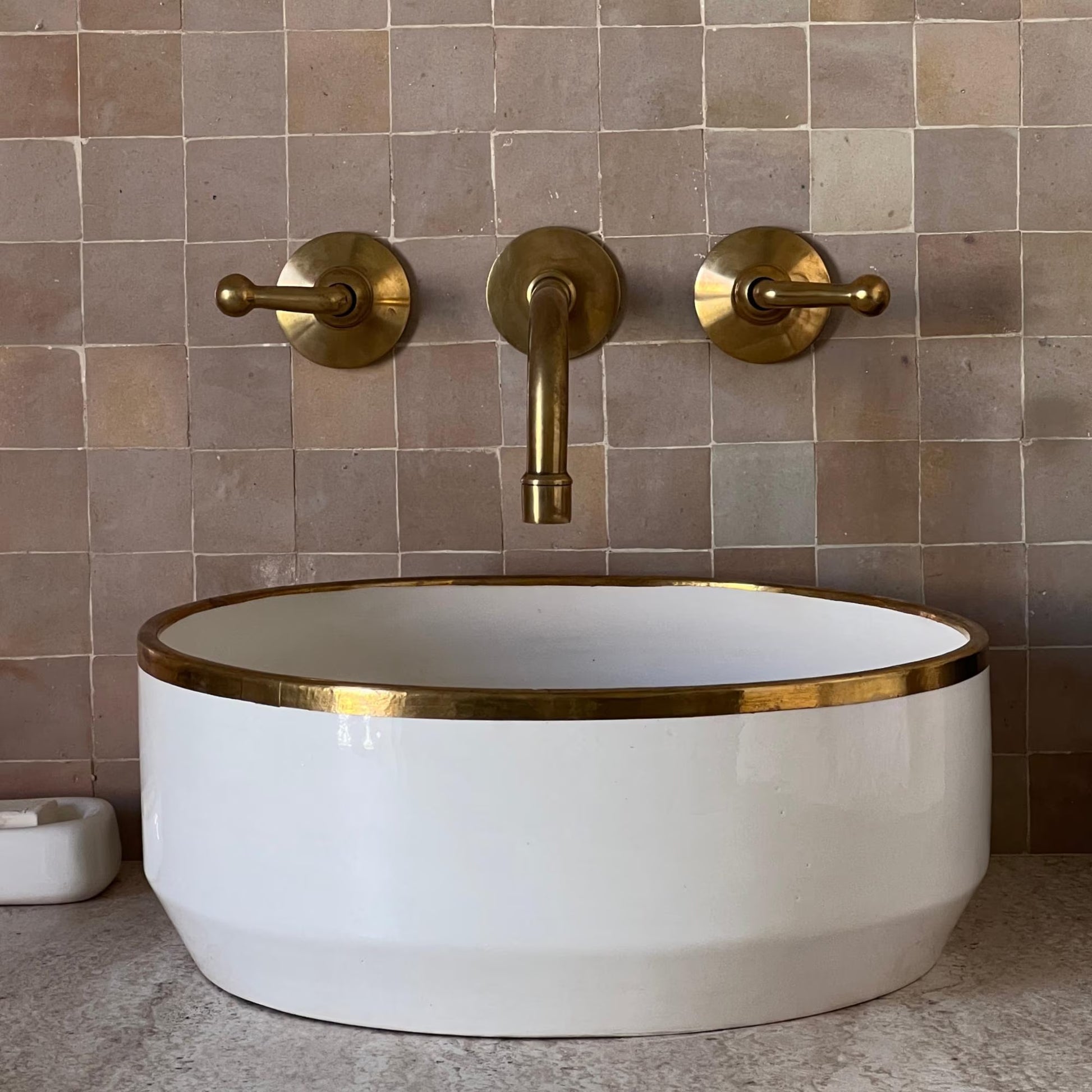 Antique Sink with Brass Rim Edge, Vessel Sink, Sink Bowl, Ceramic Basin, Hand Wash Basin, Free Gift INCLUDED