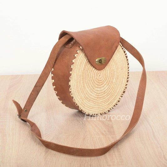 Round Woven Raffia Bag with Leather - Boho Crossbody Bag with Adjustable Strape