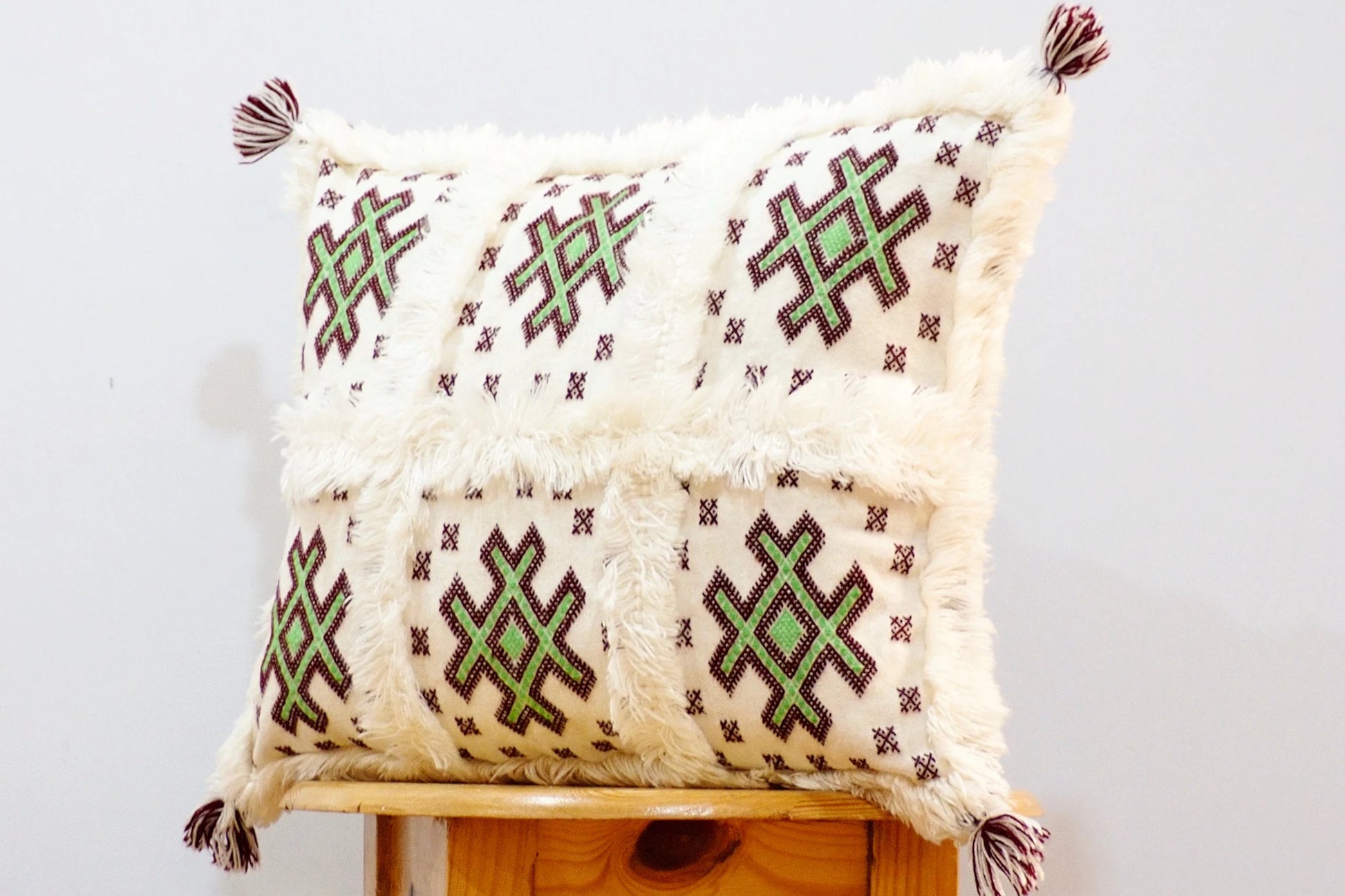 Handmade Moroccan Wedding Blanket Pillow Cover Handira Blanket Cushion Cover Wool Pillow Cover with Sequins