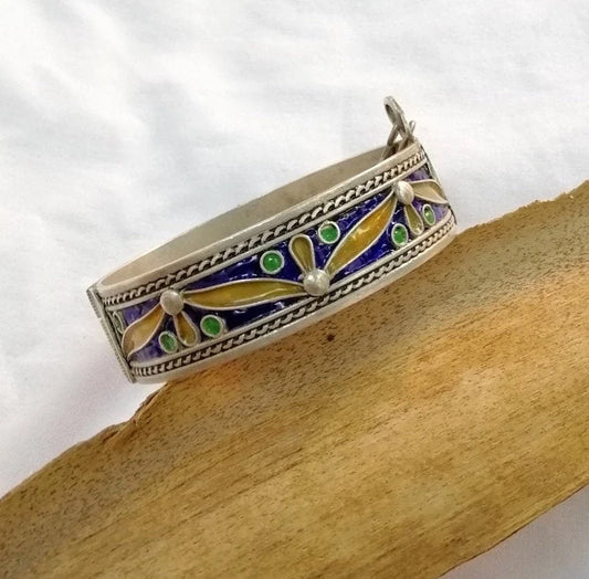 Modern Moroccan Sterling Silver and Enamel Hinged Bracelet