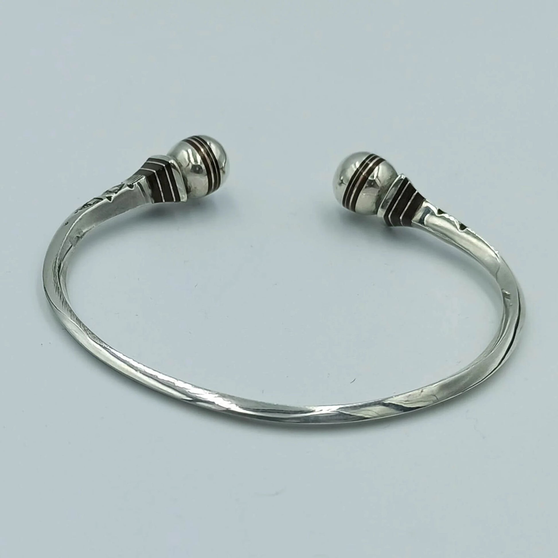 Men'S 925 Sterling Silver Handcrafted Adjustable Bracelet, Open Cuff 2-Ball Ended Engrave Design Boho Bangle