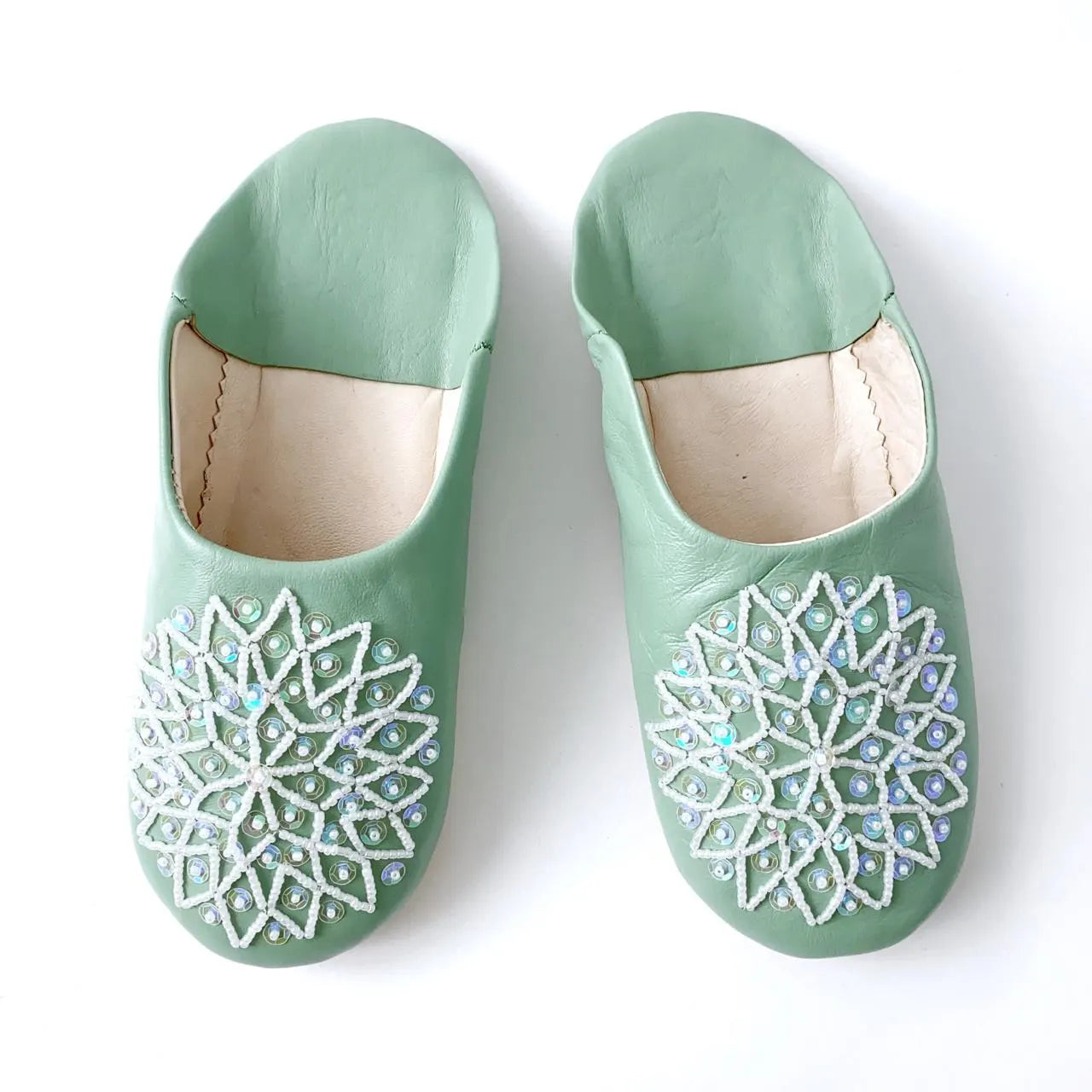 Handcrafted Moroccan Leather Babouches - Elegant Green Traditional Slippers
