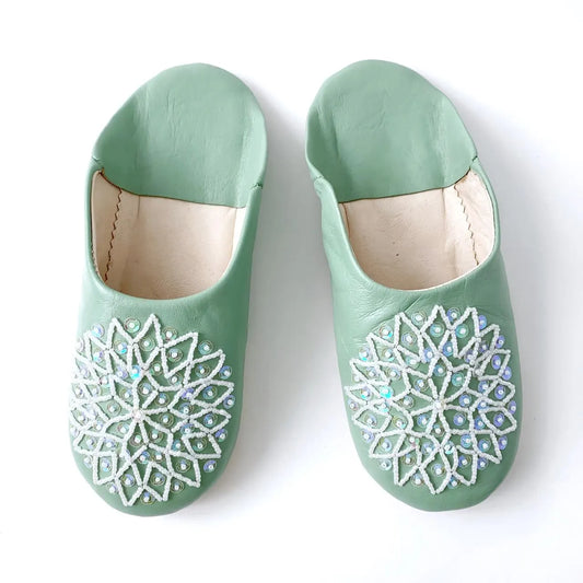 Handcrafted Moroccan Leather Babouches - Elegant Green Traditional Slippers