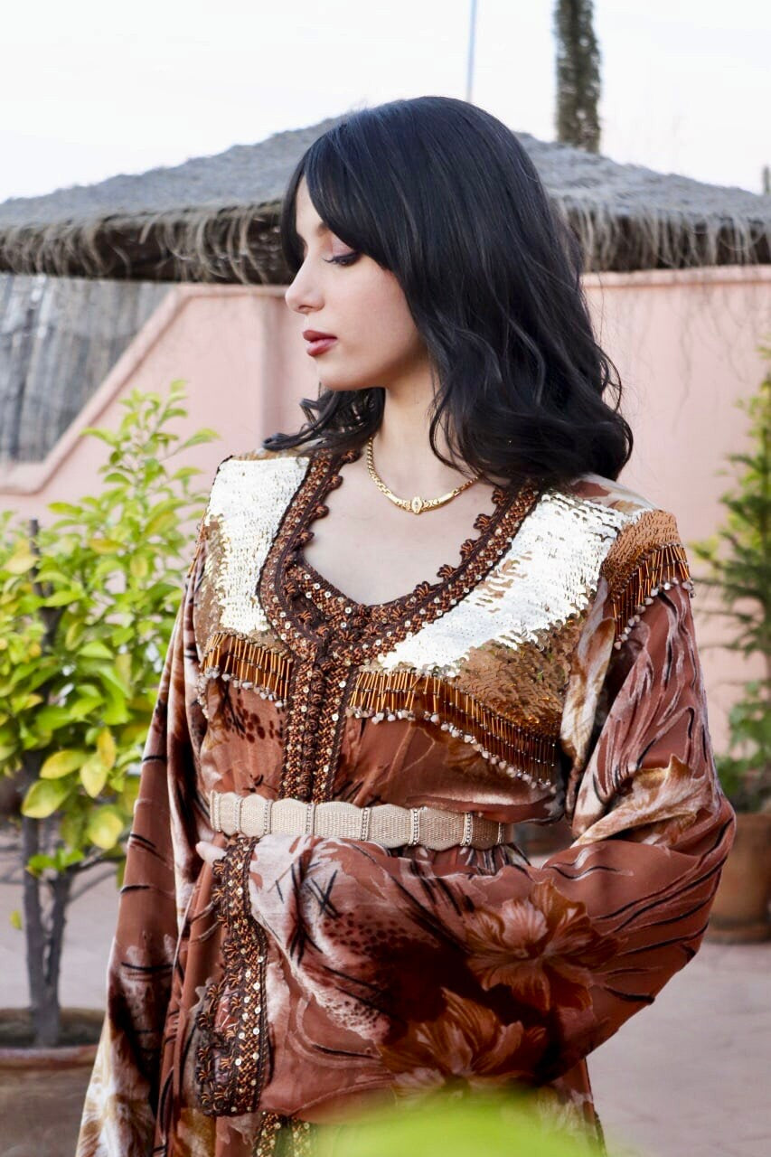 Caftan Marocain Traditionnel – L’Artisanat Au Cœur De L’Héritage