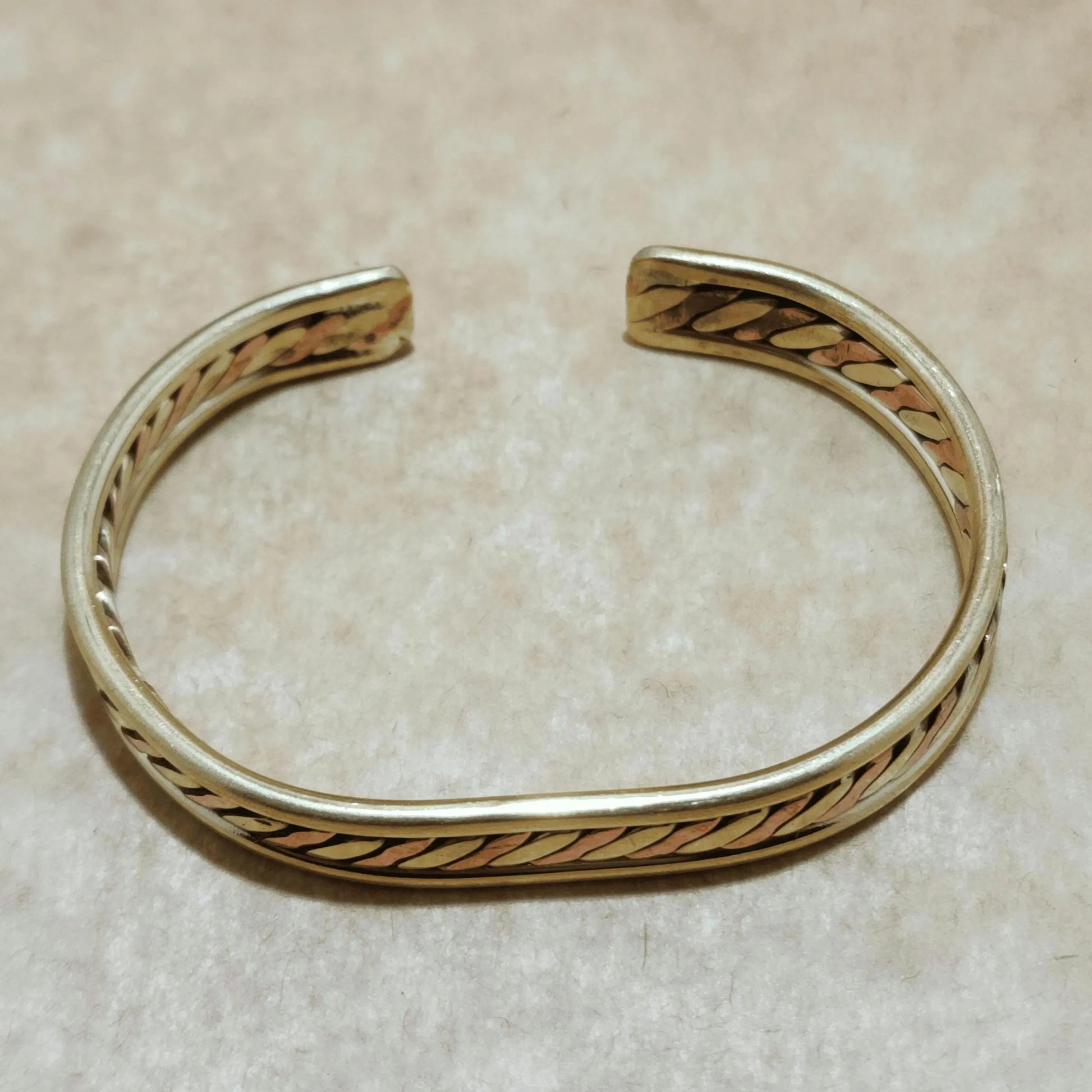 Handmade Twisted Copper Bracelet – Handforged Polished Bangle for Health and Arthritis Relief, Perfect Unisex Gift