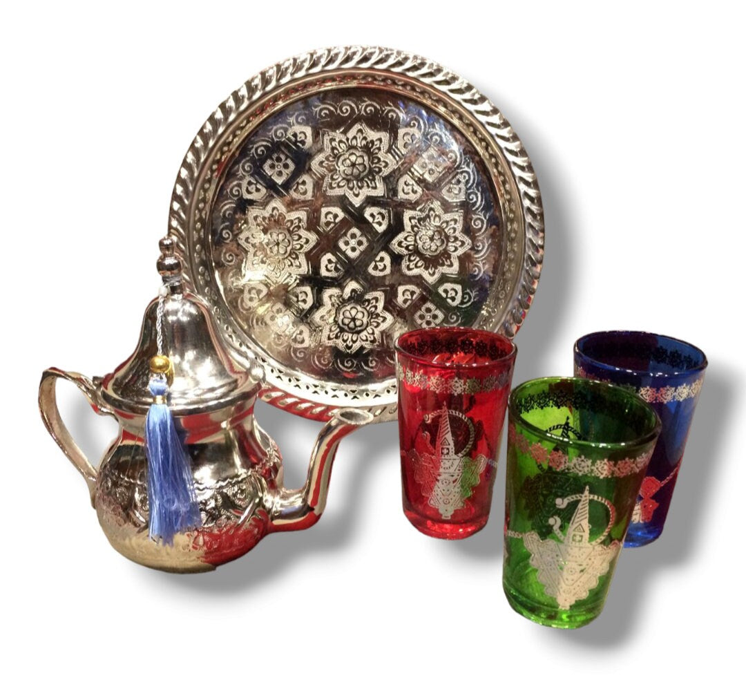 Elegant Moroccan Tea Set with Teapot, 3 Cups, and Tray Tea Ensemble Teapot and Cup Set Moroccan Tea Service Exquisite Tea Tray