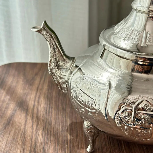 Moroccan Tea Set – Engraved Nickel Teapot with Traditional Glasses Tray | Handmade Mint Tea Set | Moroccan Home Decor & Gift