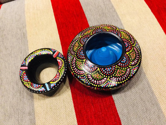 Moroccan round Ceramic Ashtray with 3 Cigarette Holder Slots, Black Ashtray, Multicolore Ashtray, Decorative Ashtray, Cigar Ashtray