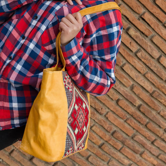 Tote Carpet Leather Bag - Handmade Women'S Fashion Cross-Body Handbag, Unique Gift for Her, Stylish Havana Leather Tote