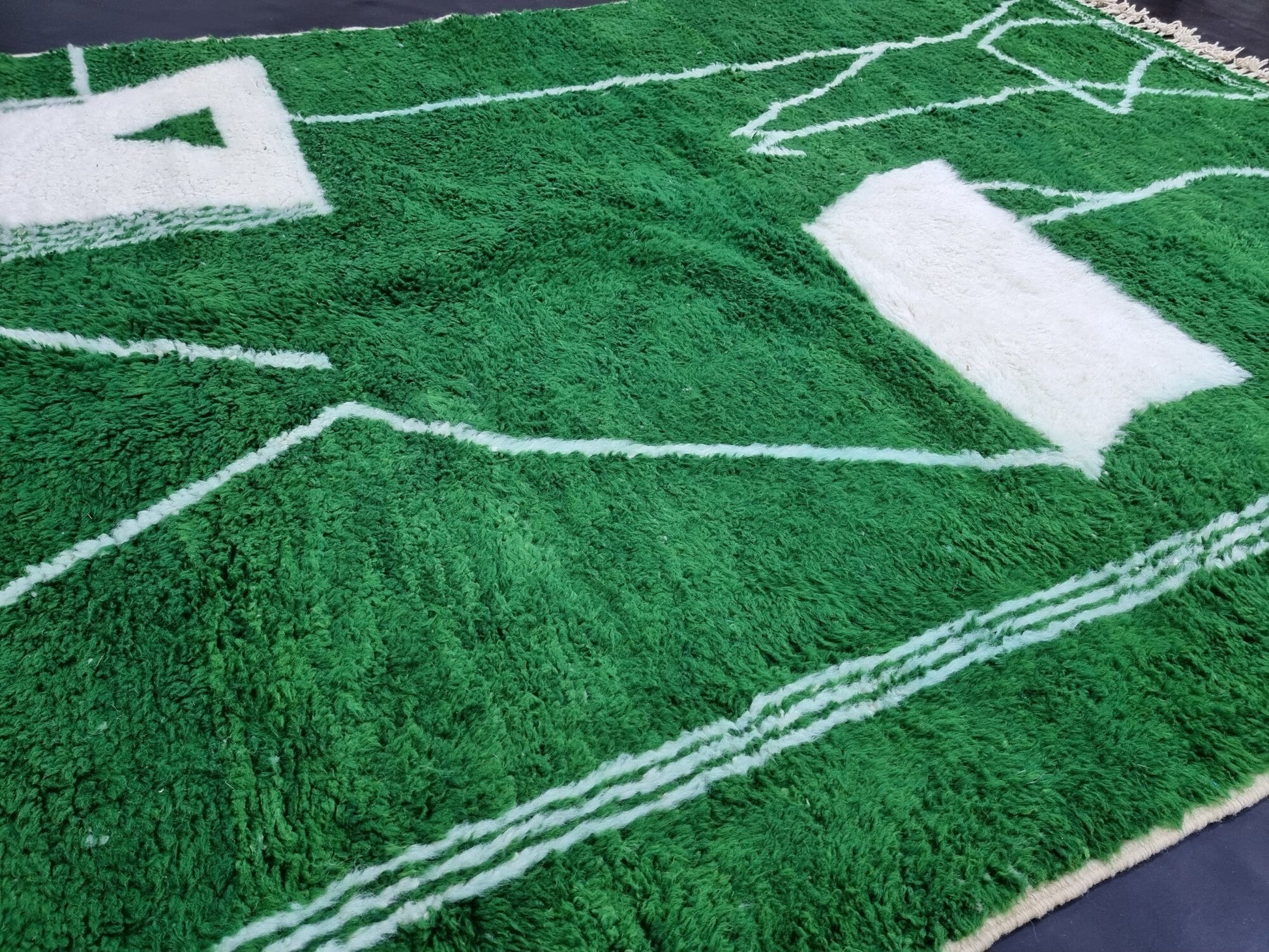 Exquisite MOROCCAN PINE RUG: Handmade Beni Ourain Wool Rug in Clover Green, Abstract Neutral Design, Elegant Berber Unique Greenish Carpet