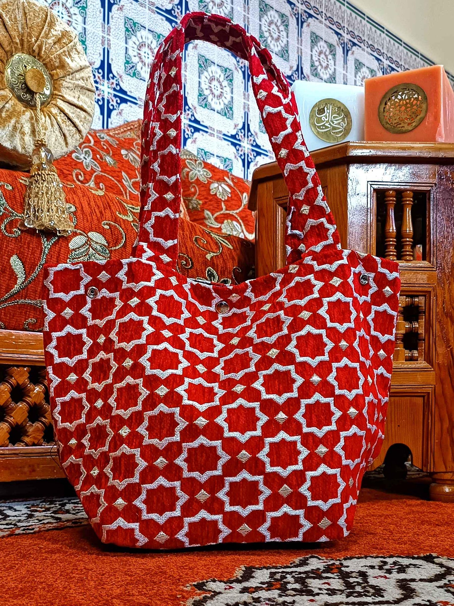Moroccan Handmade Tote Bag | Everyday Durable Wool Handbag | Handmade Fashion Tote for Work & Outings | Stylish Moroccan Tile Design