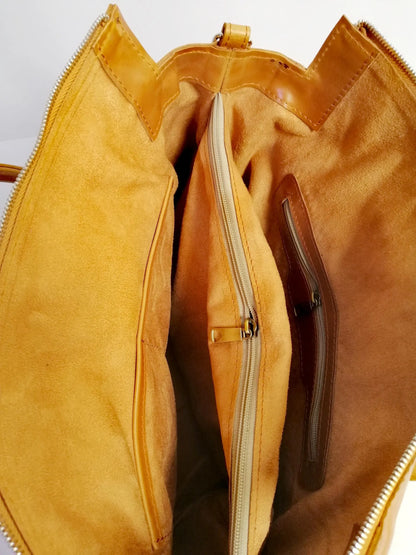 Luxury Genuine Leather Handbag – Elegant Shoulder Bag and Crossbody Bag – Perfect Gift for Women – Camel Color – Soft Vegan Leather