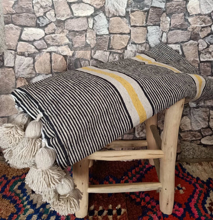 Moroccan Pom Pom Blanket - Hand Woven Throw-Tassel Blankets-Pom Poms-Boho Blanket-Moroccan Blanket-Moroccan Blanket-Moroccan Pom Pom .
