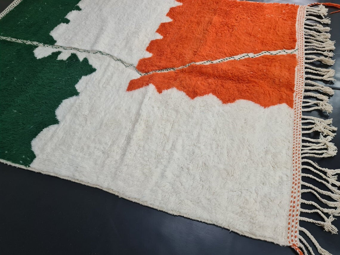 MOROCCAN HANDMADE Rug-Beni Ourain Rug-Sheep Wool Rug-Abstract Rug-White and Orange Rug-Azilal Rug- Handmade Berber Carpet-Moroccan Wool Rug.