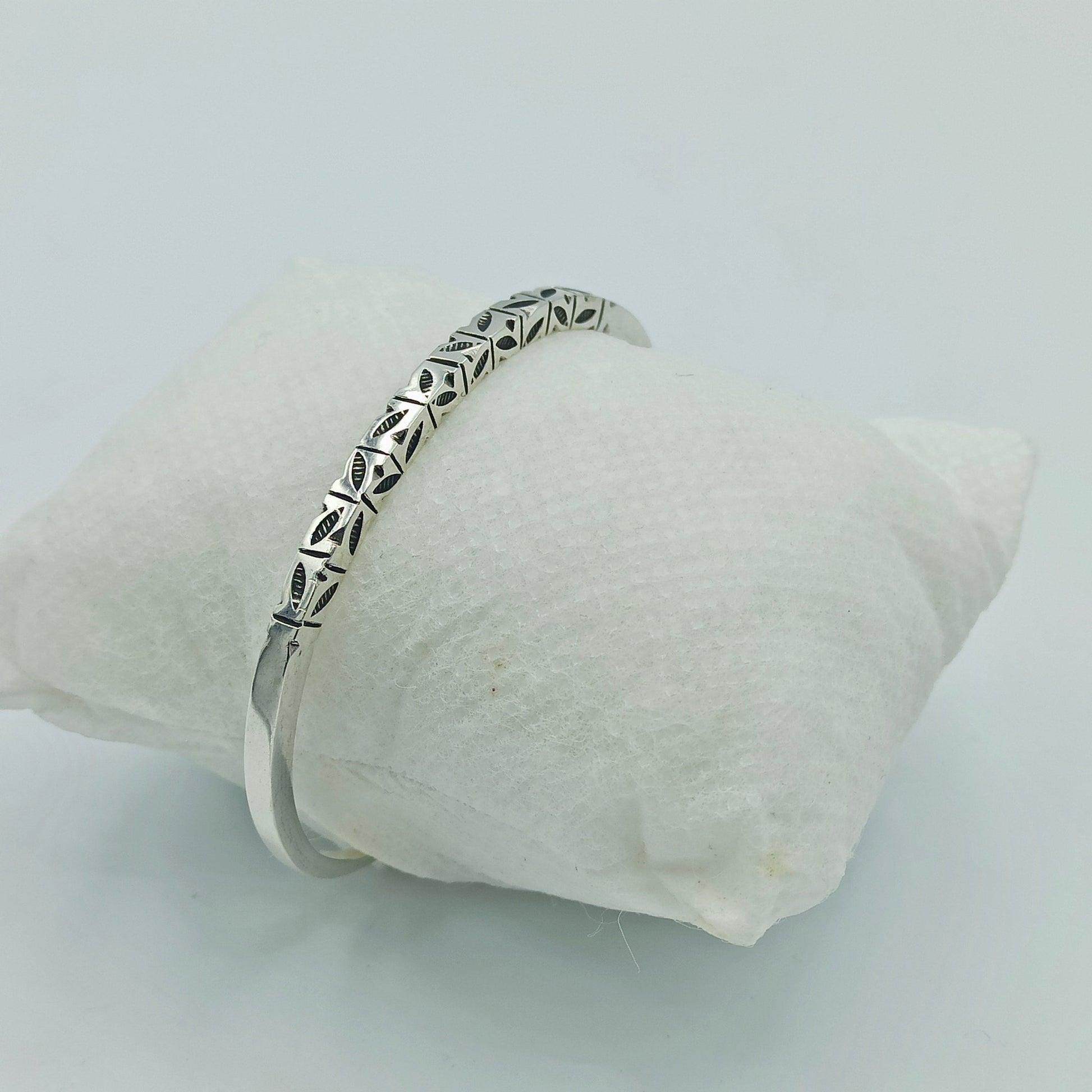 Silver Bracelet, Tuareg Jewelery, Tuareg Moroccan Bracelet with Ethnic Tuareg Engraving in 925 Silver, Unique Jewelry, Mens and Women Gift