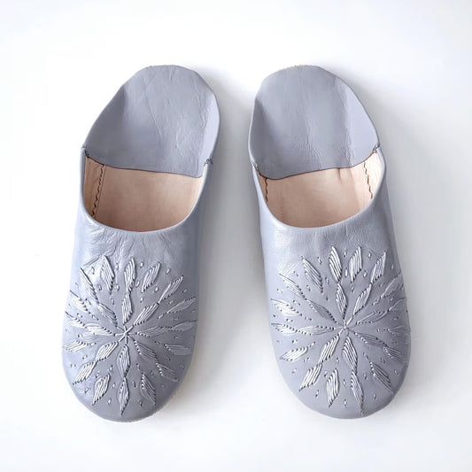 Moroccan Handmade Babouche Slippers in Gray Sheepskin Leather