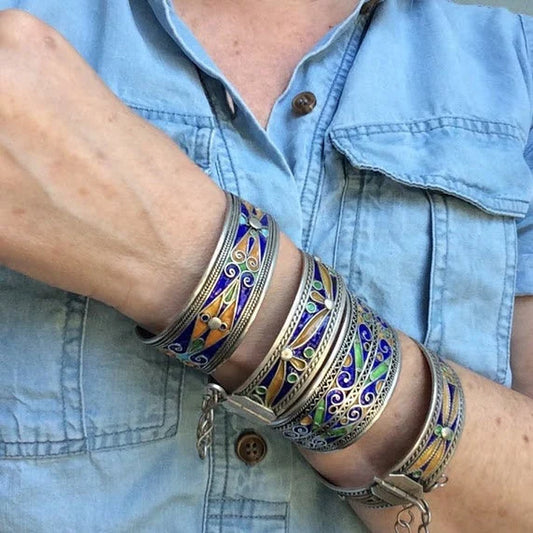 Modern Moroccan Sterling Silver and Enamel Hinged Bracelet