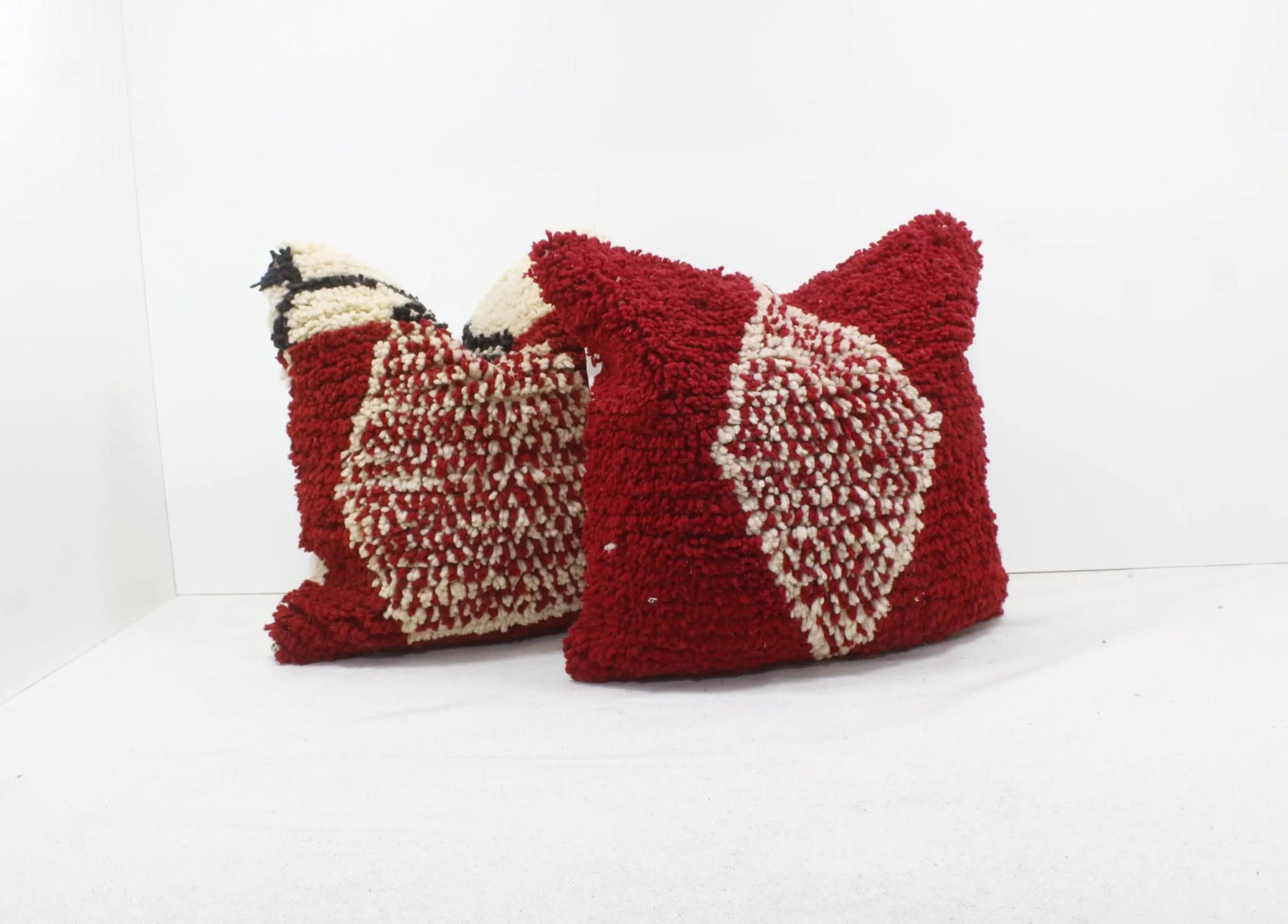 Set of 2 Vintage Moroccan Pillows 100% Wool , Absolutely Gorgeous Pillow Floor Pillow Moroccan Berber Home Design Handmade Kilim Berber