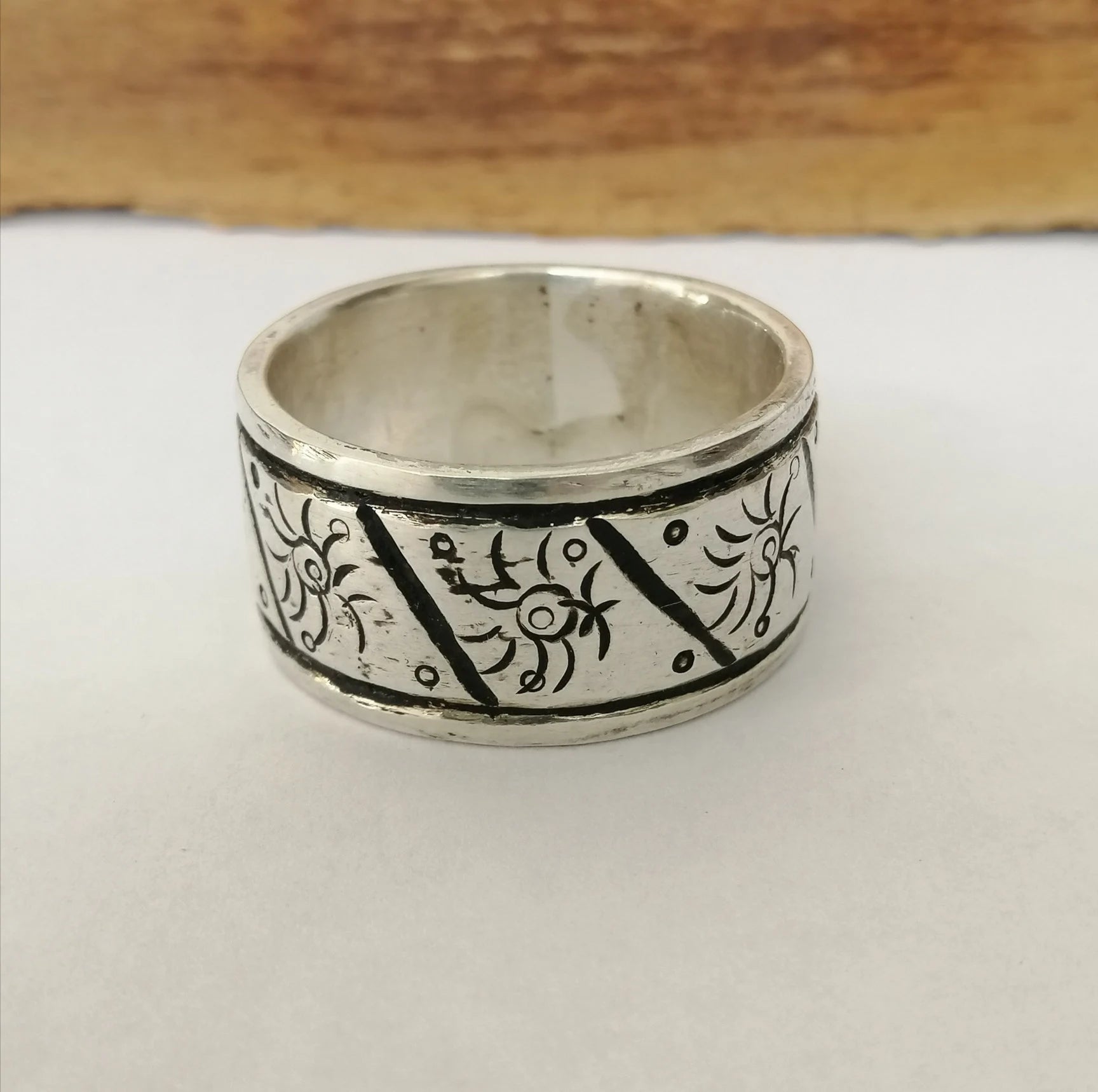 Heavy Silver Ring with Diagonal Engravings