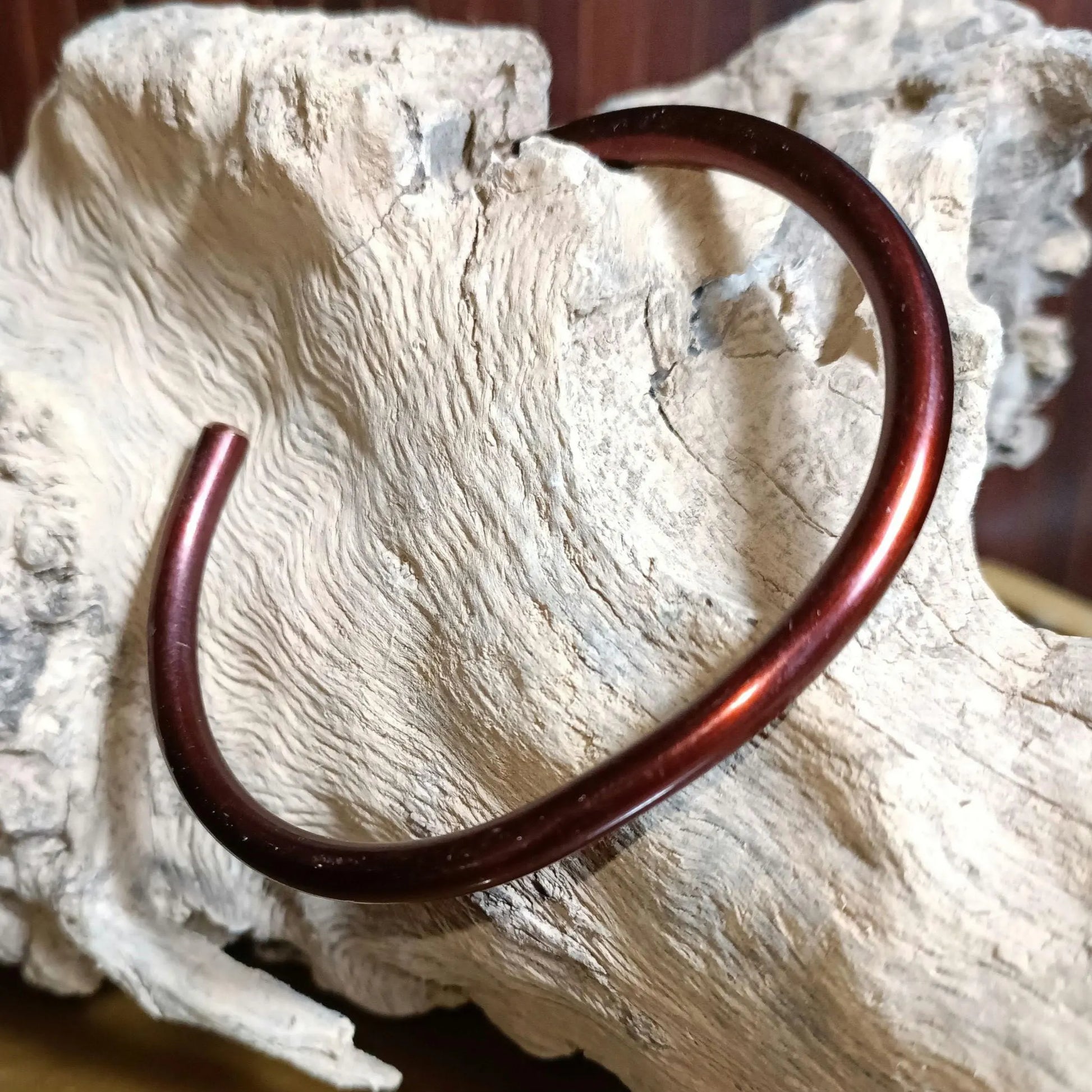 Handcrafted Copper Charm Bracelet – Minimalist Hand Forged Bangle for Arthritis and Joint Pain Relief