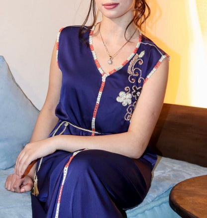 Sublime Caftan Léger Traditionnel Marocain : Symbole D'Art Et D'Héritage