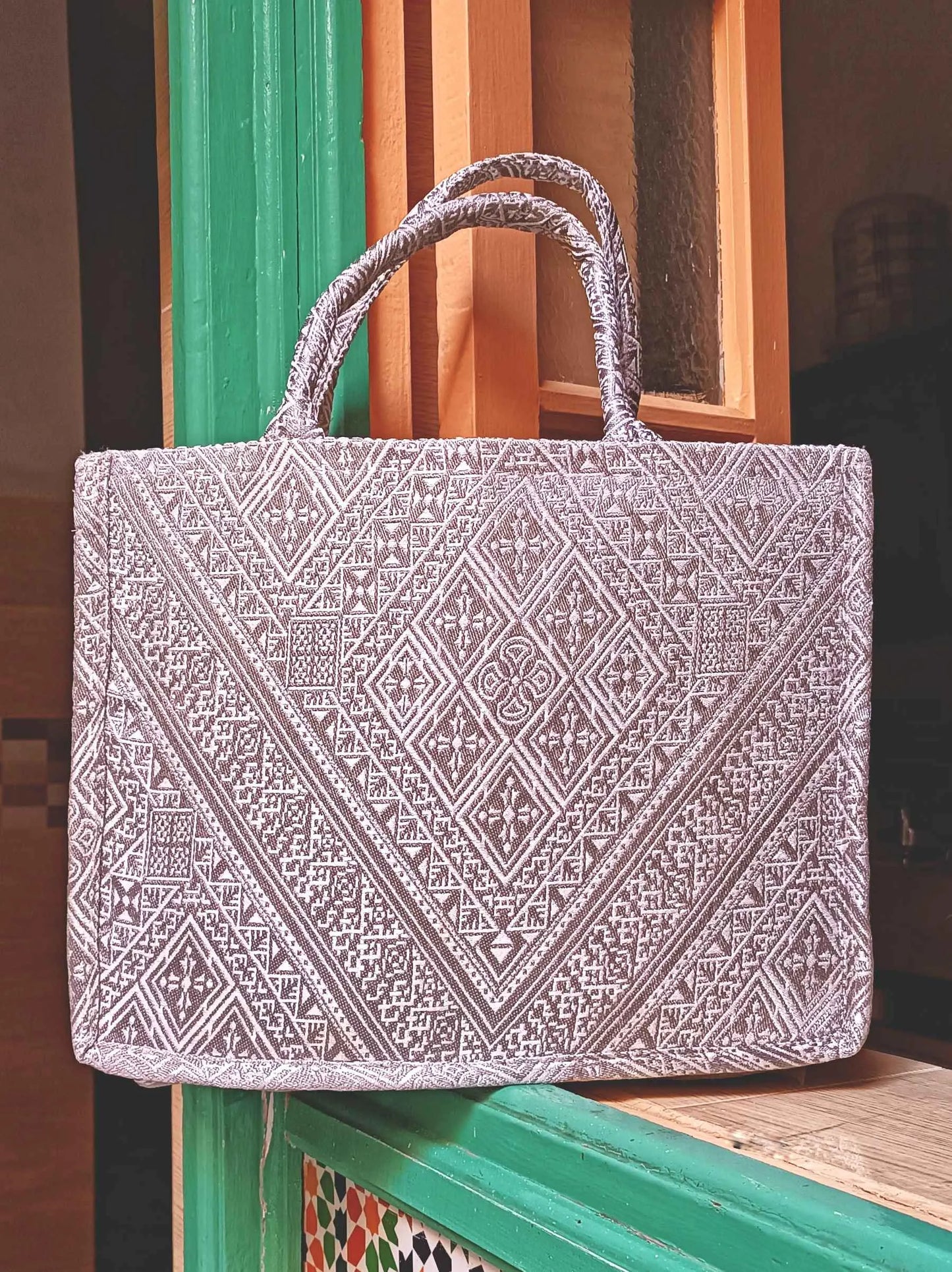 Handmade Wool Tote Bag with Moroccan Amazigh Patterns – Colorful Bags for Women, Weekender, Beach Bag
