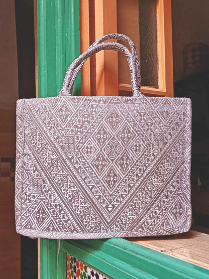 Handmade Wool Tote Bag with Moroccan Amazigh Patterns – Colorful Bags for Women, Weekender, Beach Bag