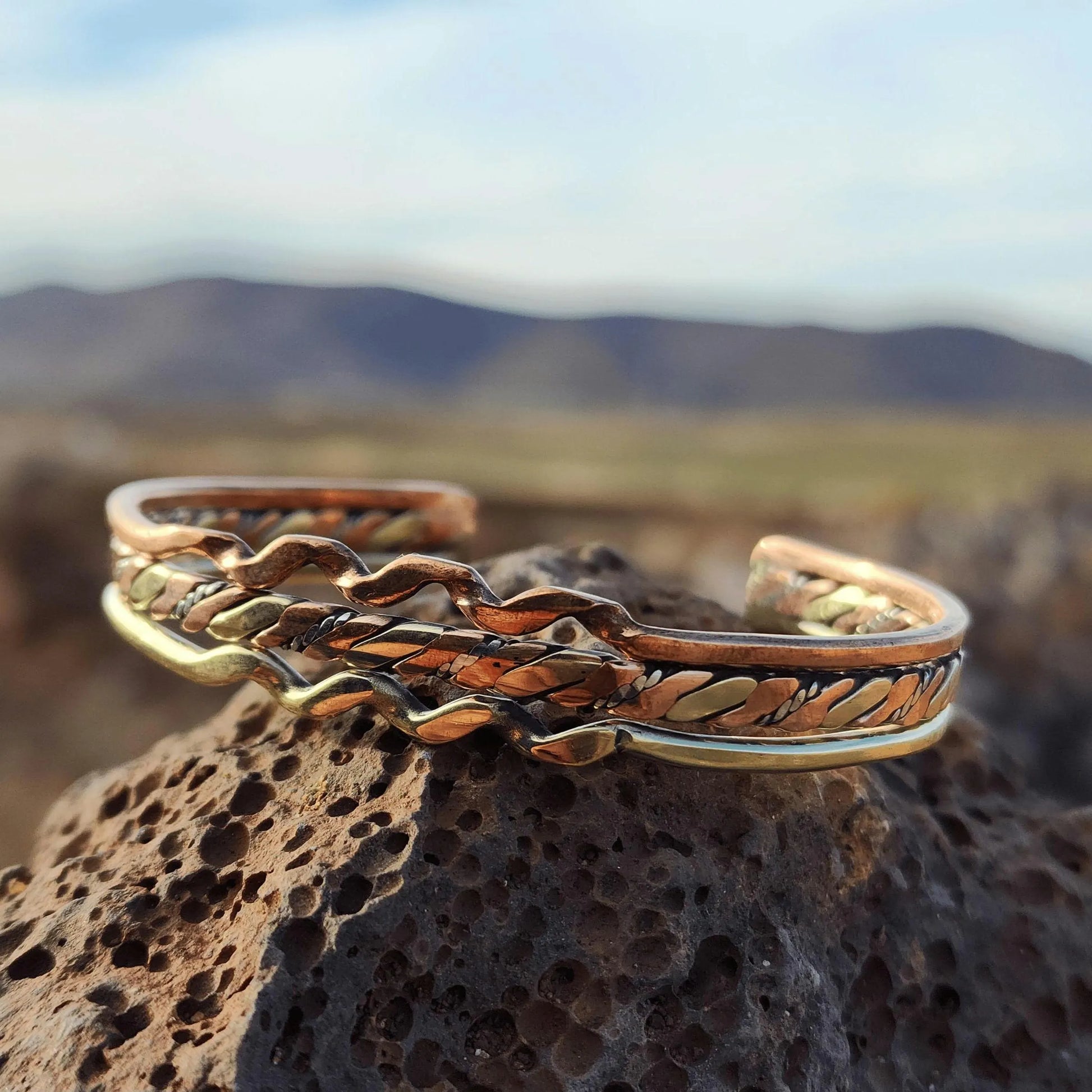 Handforged Twisted Copper Bracelet for Women – Handmade Polished Bangle for Health and Arthritis Relief, Perfect Gift