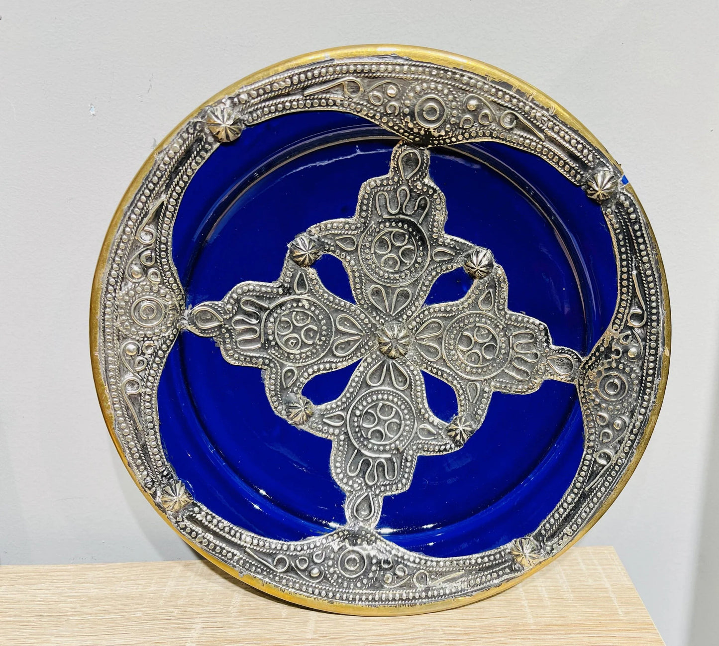 Ceramic Plates, Vintage Good Quality Bowl with Painted Ceramic and Metal, Moroccan Wall Art, Beautiful Handmade Ceramic Plates .