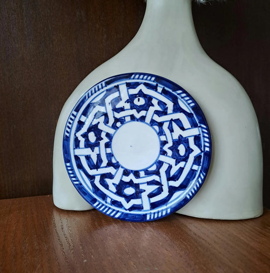Small Moroccan Ceramic Plate 15Cm – Handmade Blue & White Pottery – Boho Kitchen Decor – Mini Wall Plate – Snack Dish