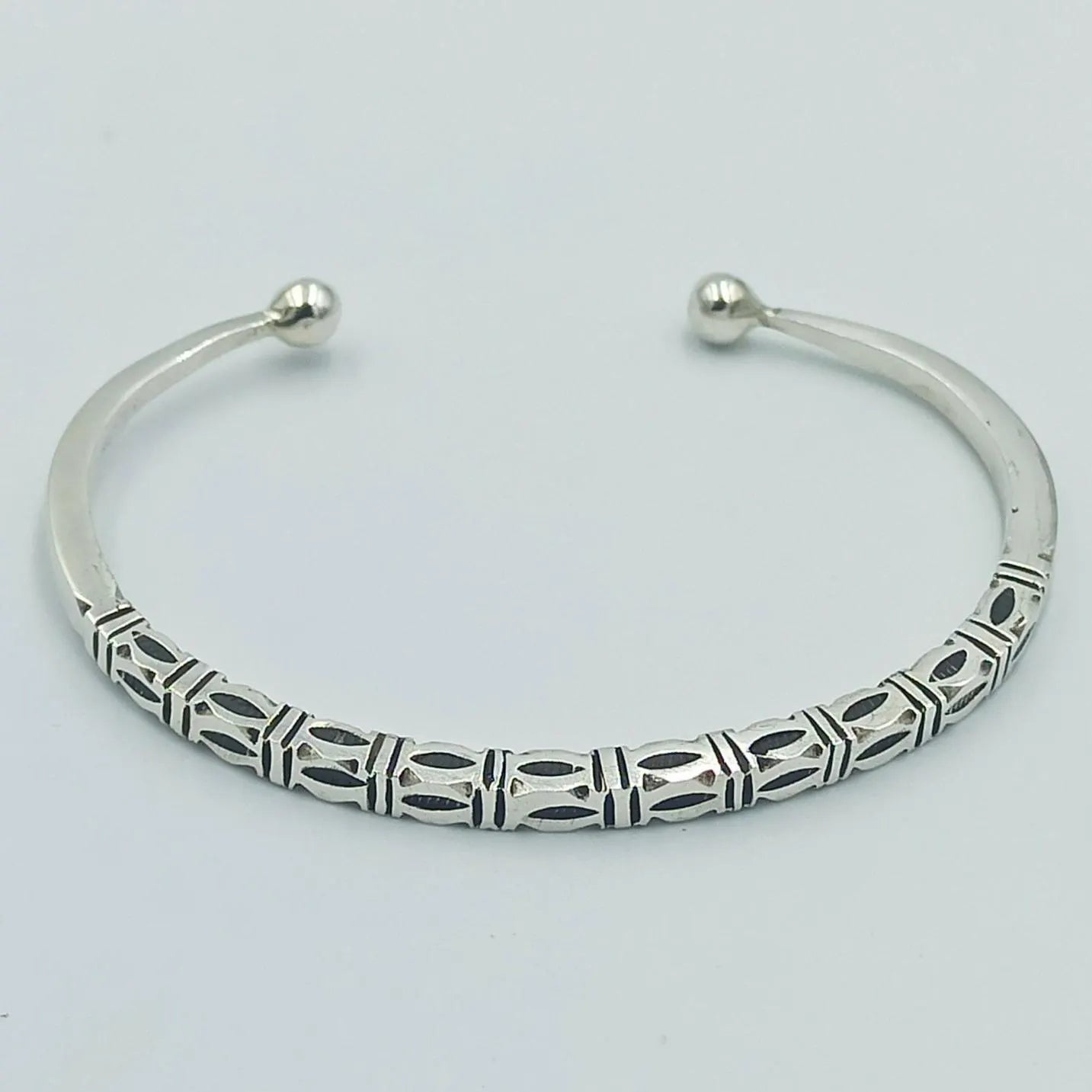 Silver Bracelet Tuareg Jewelery , Tuareg Moroccan Bracelet with Ethnic Tuareg Engraving in 925 Silver, , Unique Jewelry, Mens and Women Gift